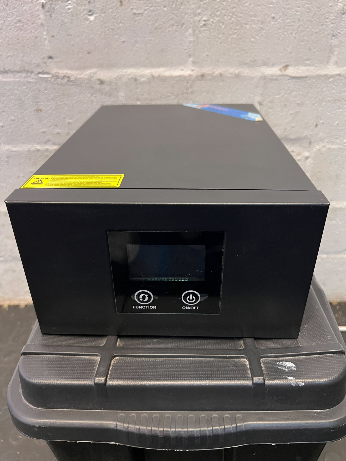 UPS and Battery box - Battery needs repacking