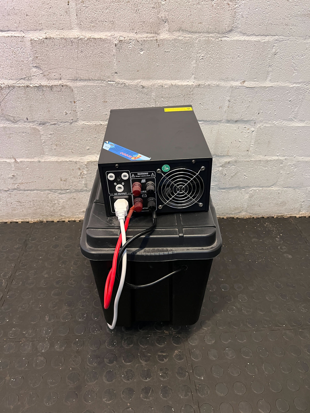 UPS and Battery box - Battery needs repacking