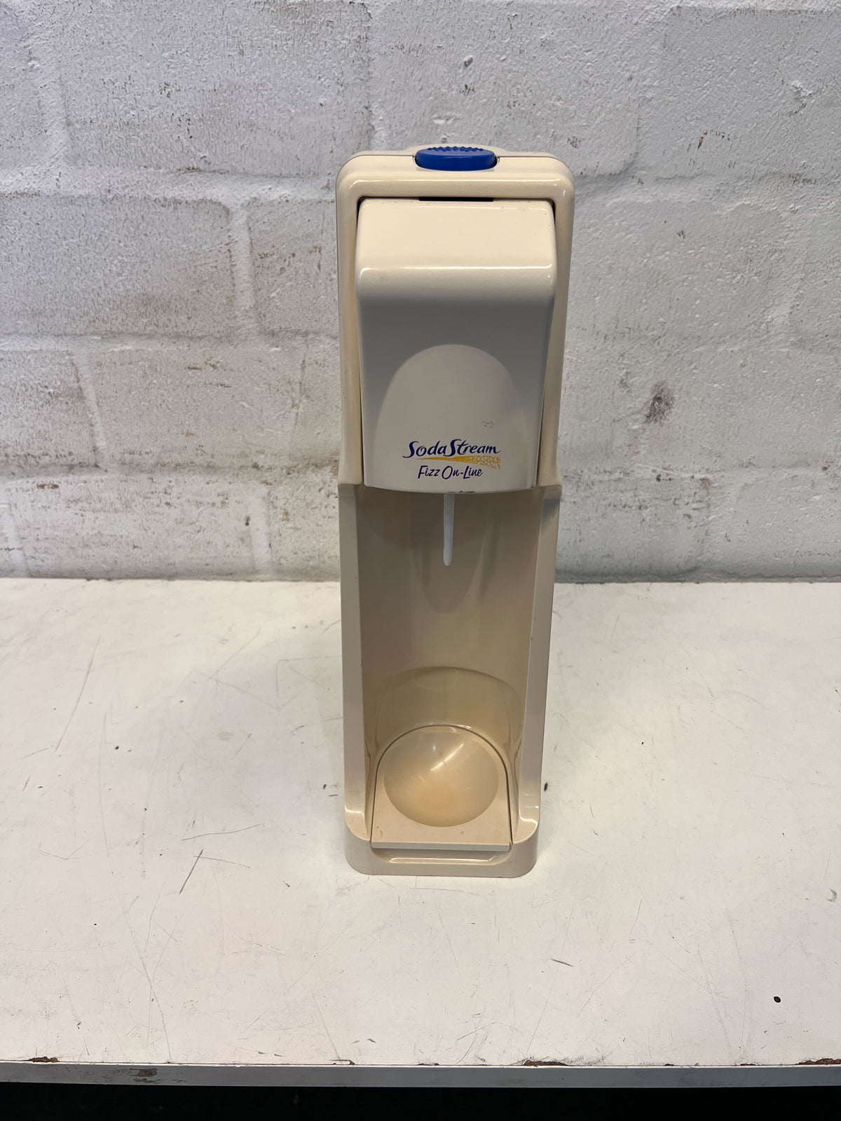 SodaStream Fizz On-Line Carbonator – Cream Color, Vintage Charm - 2ndhandwarehouse.com