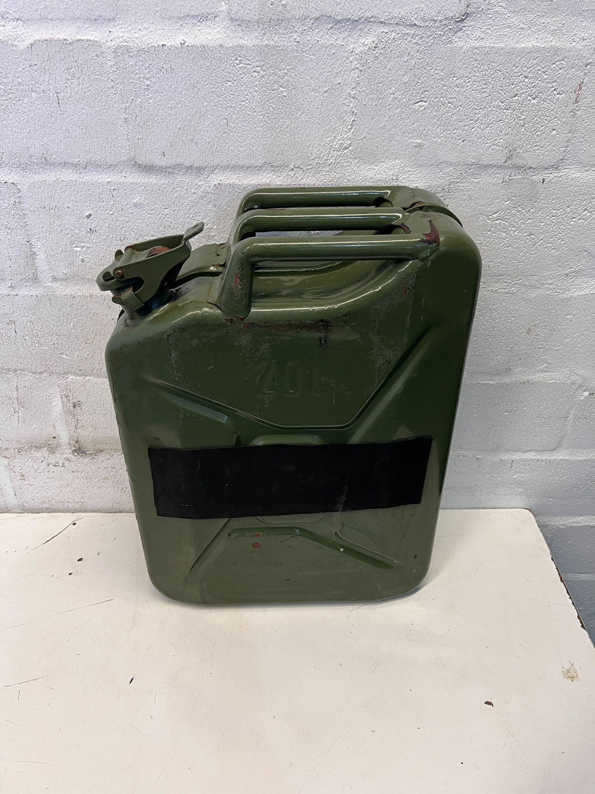 Vintage Green Military-Style Fuel Canister – Minor Scratches - 2ndhandwarehouse.com