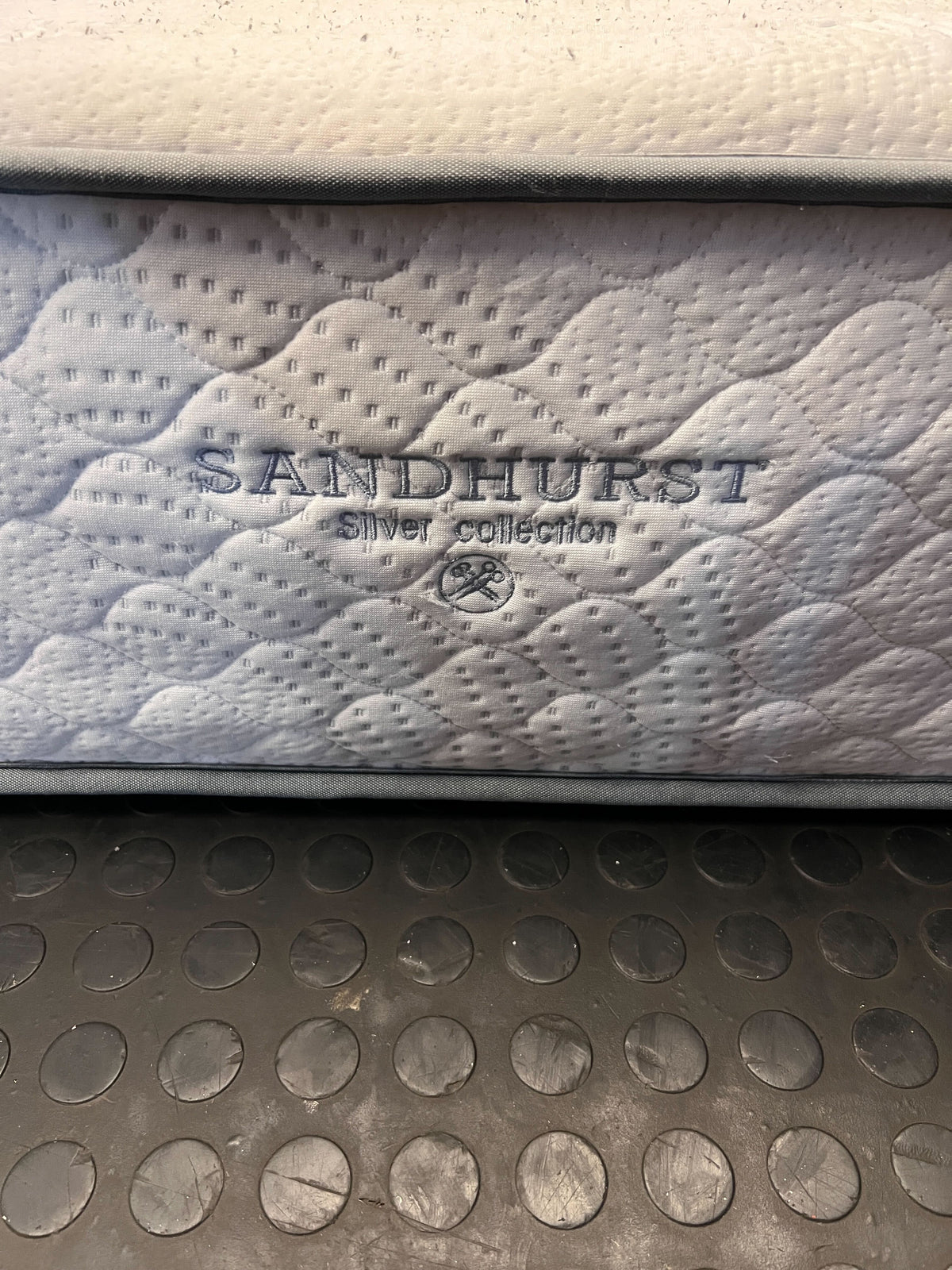 Sandhurst Refresh Double Mattress - Budget-Friendly Comfort - Need cleaning - 2ndhandwarehouse.com