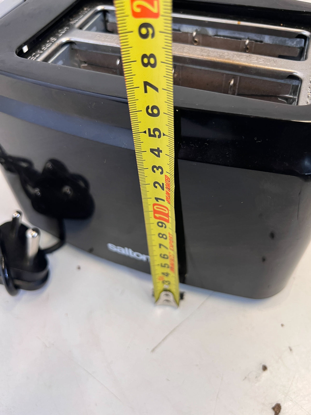 Compact Black Salton Toaster with Minor Scratches