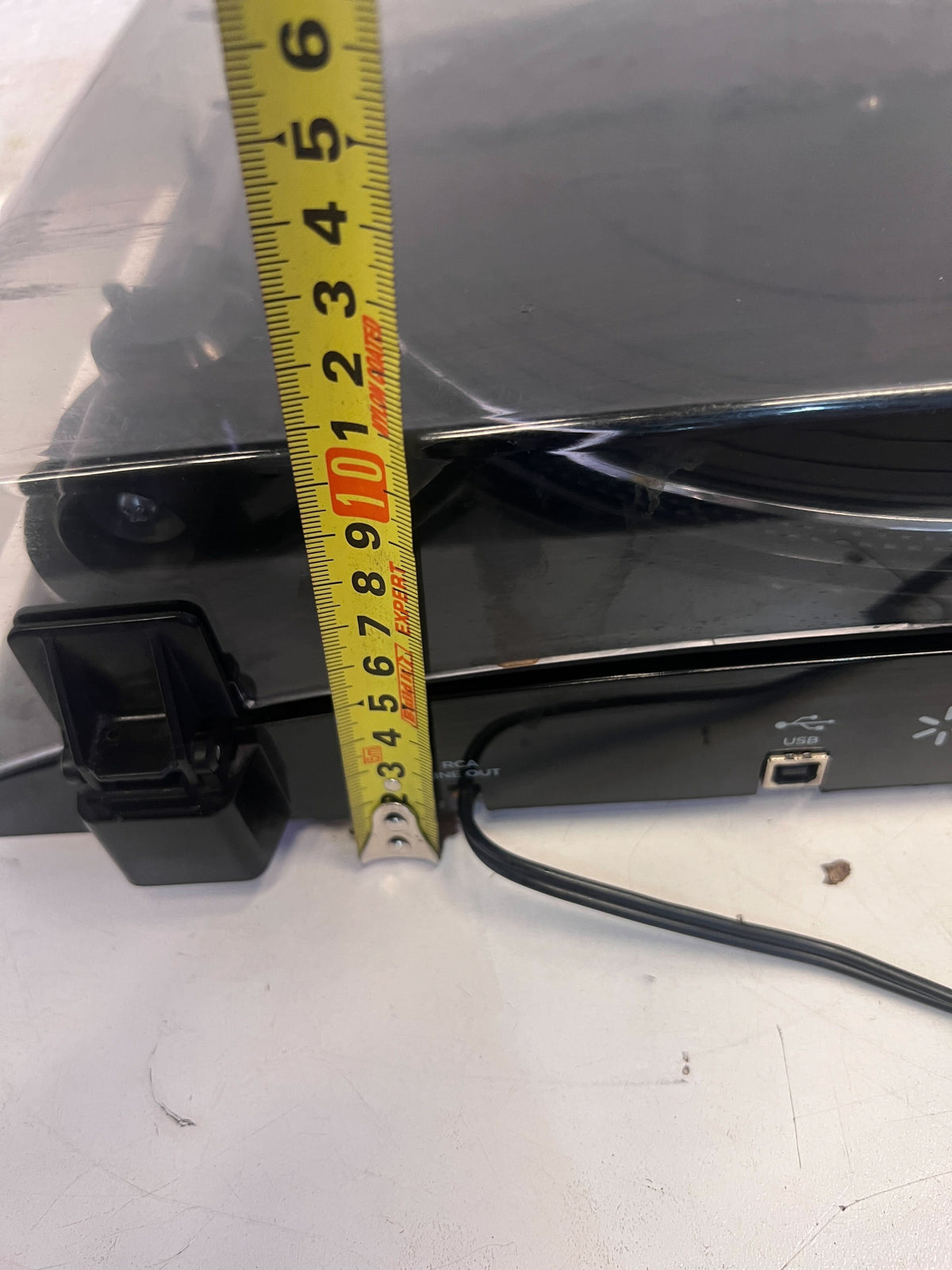🎶 ION Profile LP Turntable - Black with Minor Scratches - 2ndhandwarehouse.com