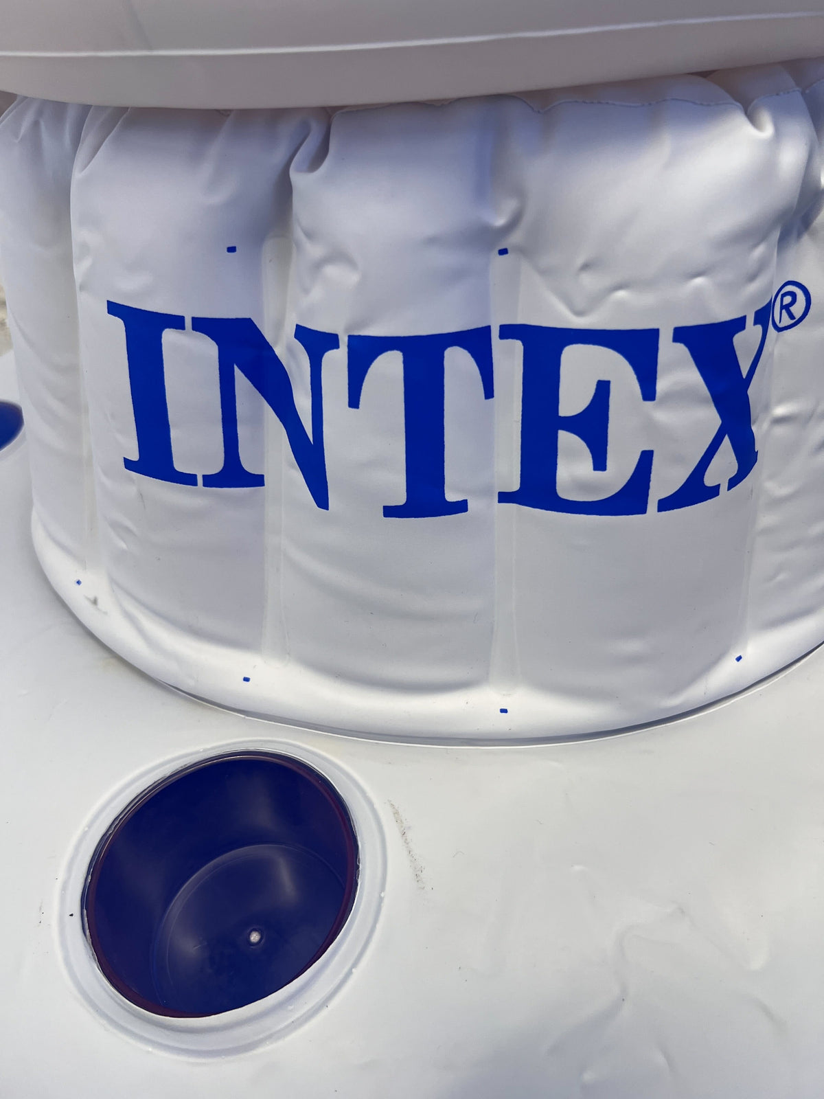 Inflatable Bar Float in White and Blue by INTEX