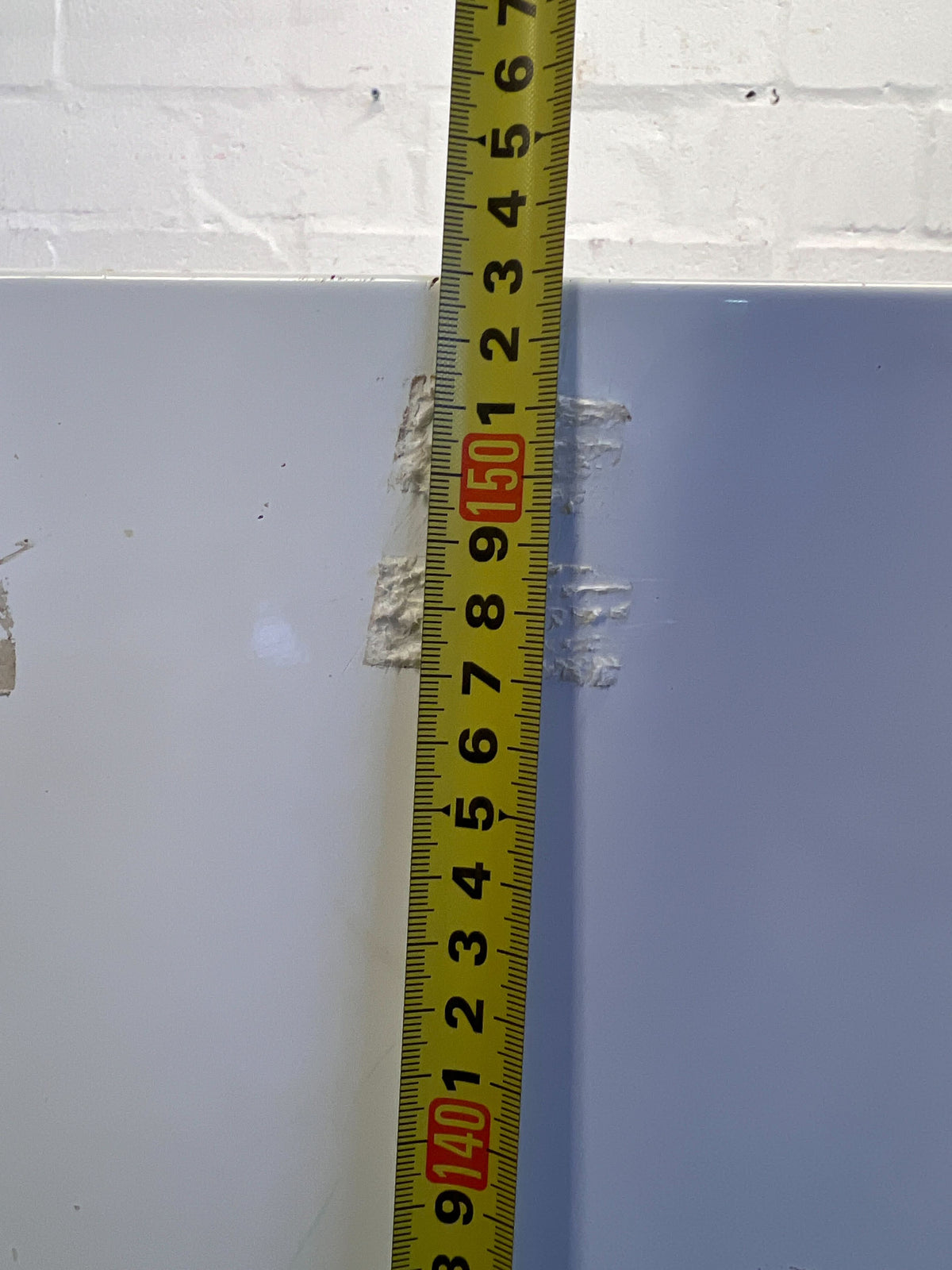 KIC Frost-Free Fridge Freezer – Classic White with Minor Scratches - REDUCED