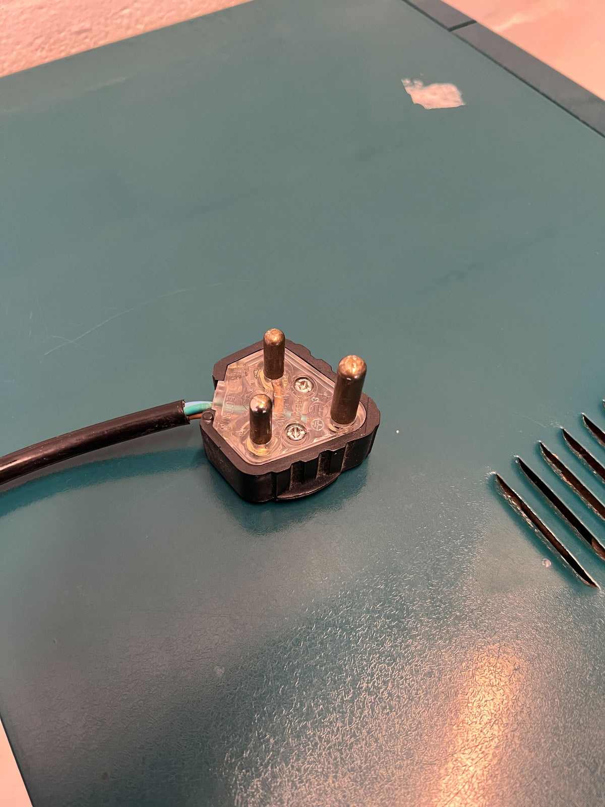 LG Blue Microwave Oven - It Makes a Noise When It Is On - REDUCED