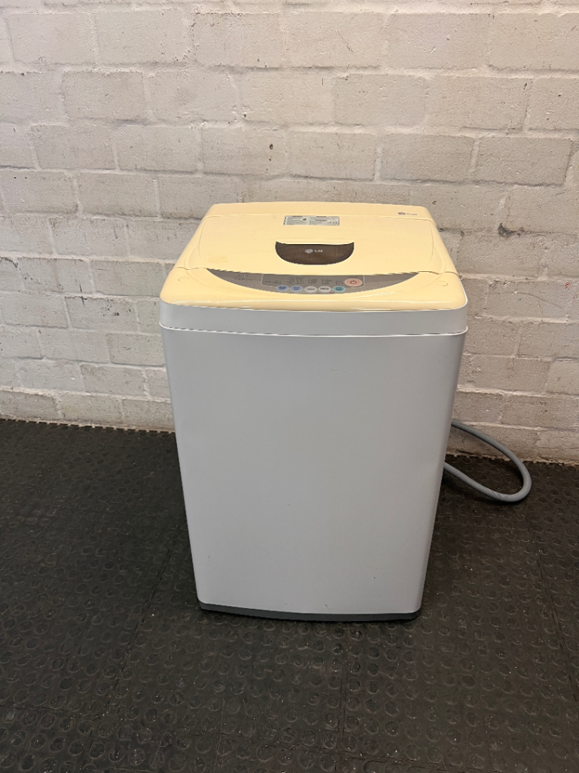 LG Top Loader Washing Machine in White — Good Working Order; Used Condition