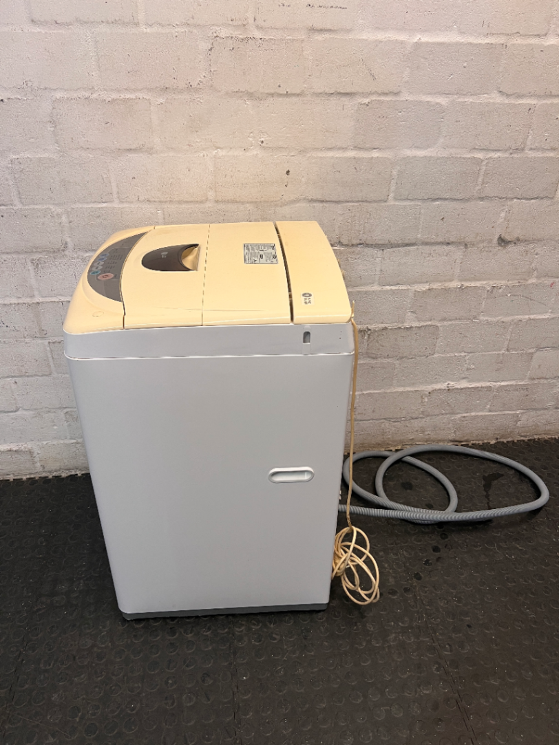 LG Top Loader Washing Machine in White — Good Working Order; Used Condition