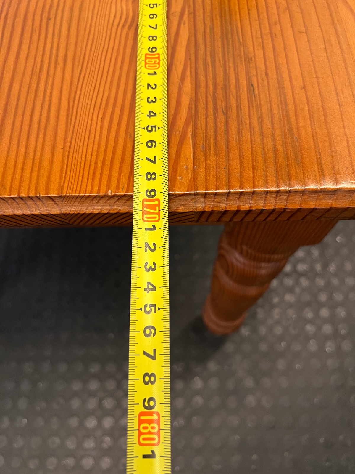 Large Antique-Style Wooden Desk with 2 Drawers - Light Brown - 2ndhandwarehouse.com