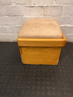 Light Wood Box-Style Dressing Stool with Padded Seat — Good Working Order - 2ndhandwarehouse.com