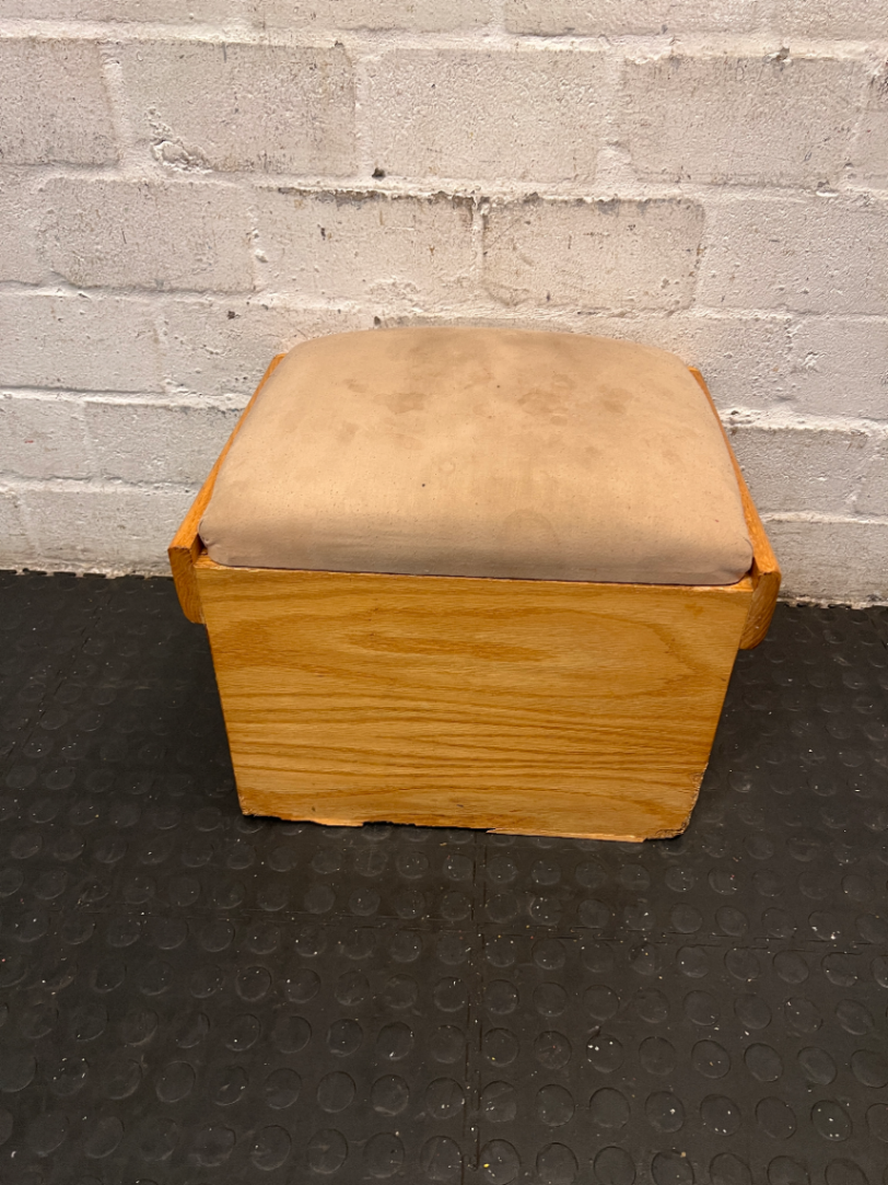Light Wood Box-Style Dressing Stool with Padded Seat — Good Working Order - 2ndhandwarehouse.com