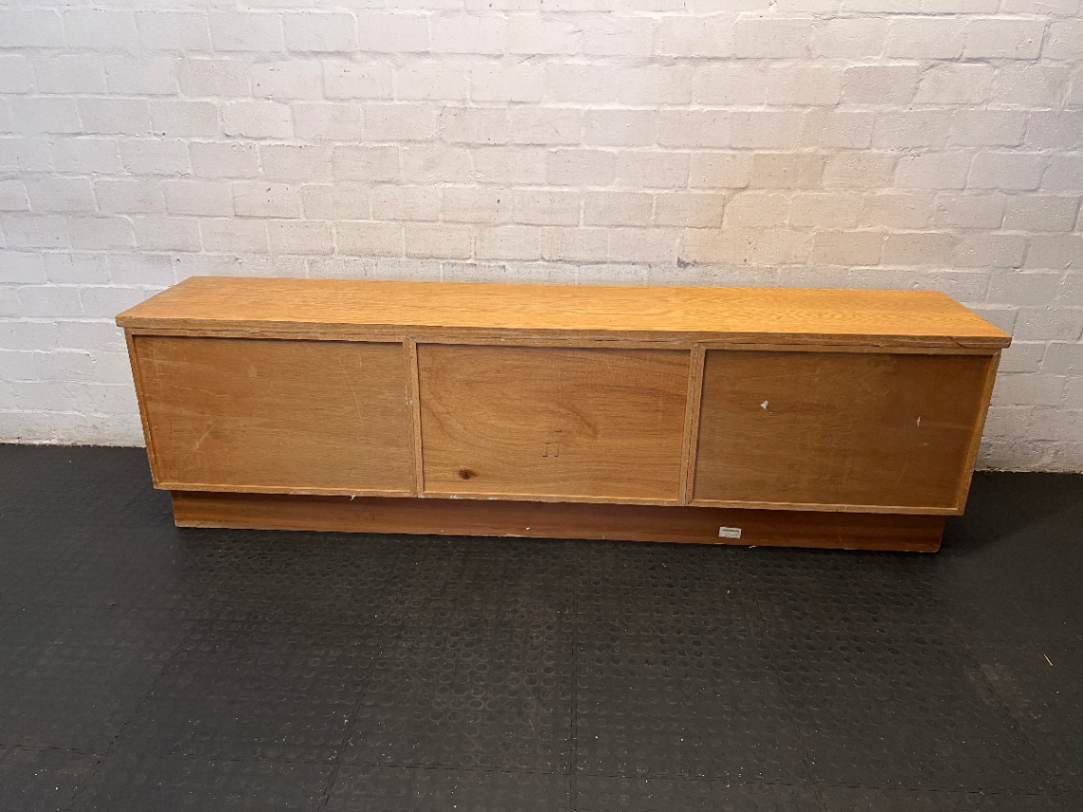 Light Wood Veneer Sideboard with 3 Joined Cabinets - 2ndhandwarehouse.com