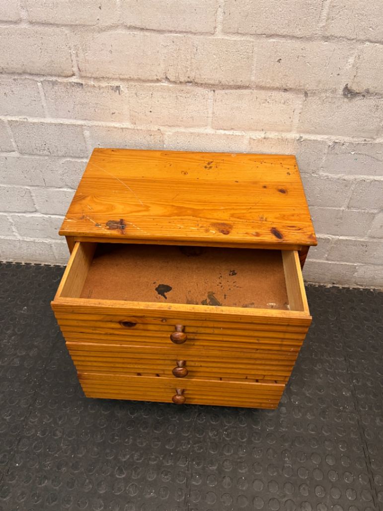 Textured Wood 3-Drawer Bedside Table