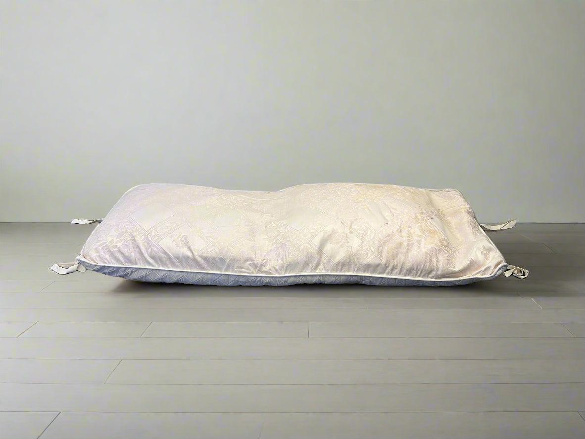 Luxurious Plush Camp/Outdoor Mattress Cushion - Minor Stains and some tearing