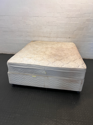 Maxipedic Queen Base Set - Fair Condition with Staining/Wear - 2ndhandwarehouse.com