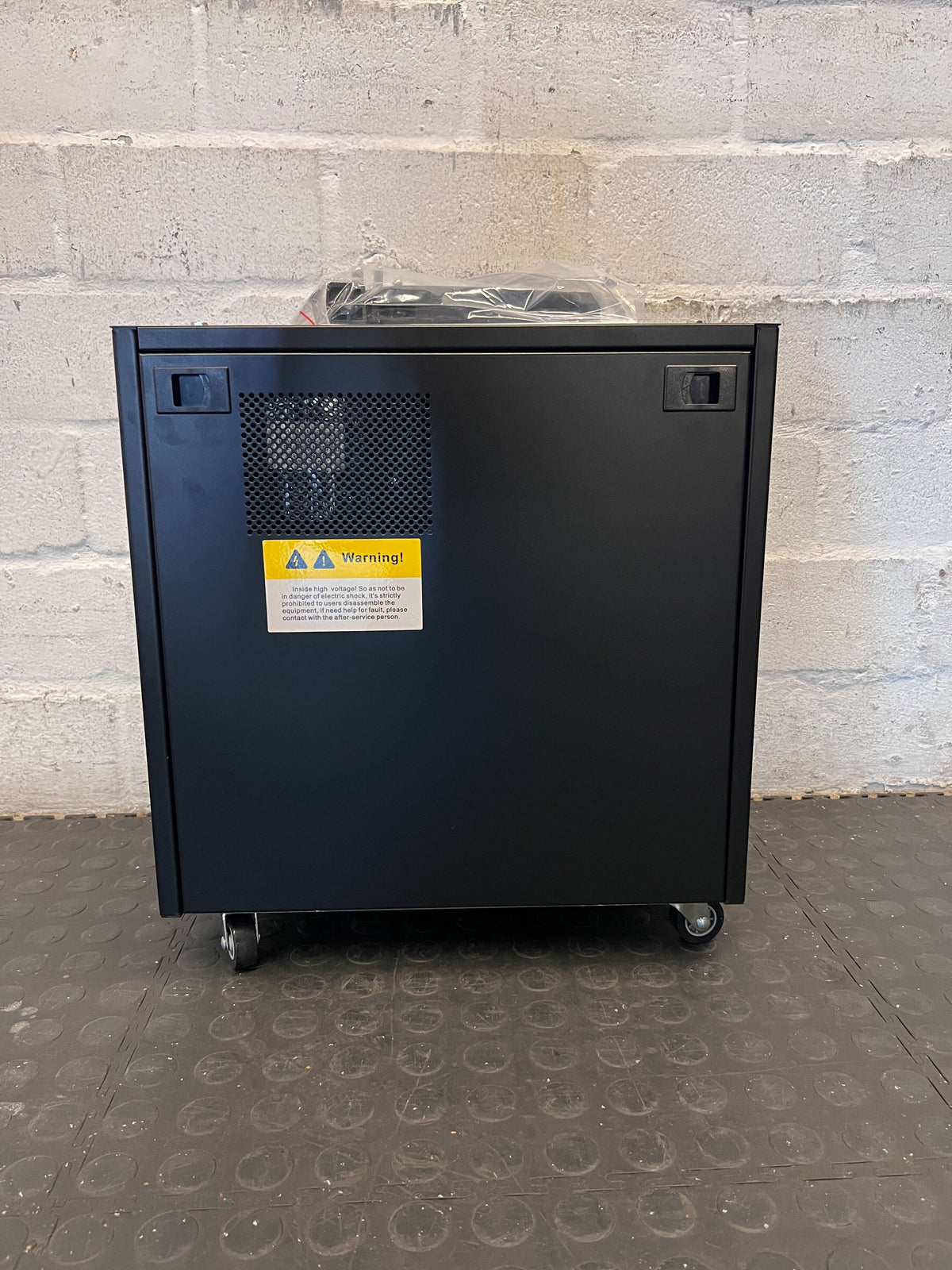 Mecer Portable Power Inverter / UPS System - 2ndhandwarehouse.com