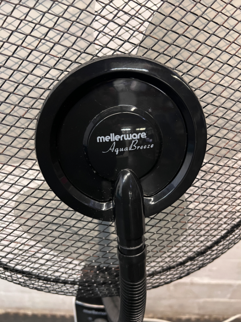Mellerware Aquilo Black and White Misting Standing Fan — Working Well but Dirty