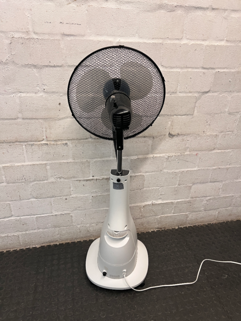 Mellerware Aquilo Black and White Misting Standing Fan — Working Well but Dirty