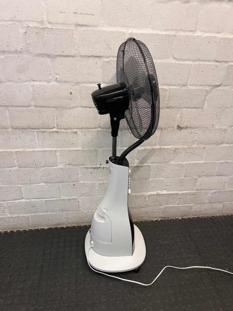 Mellerware Aquilo Black and White Misting Standing Fan — Working Well but Dirty