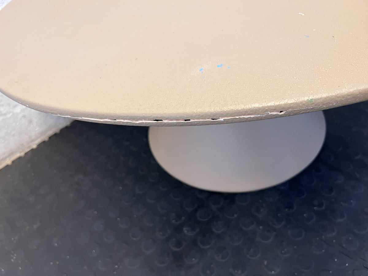 Mid-Century Modern Round Pedestal Coffee Table