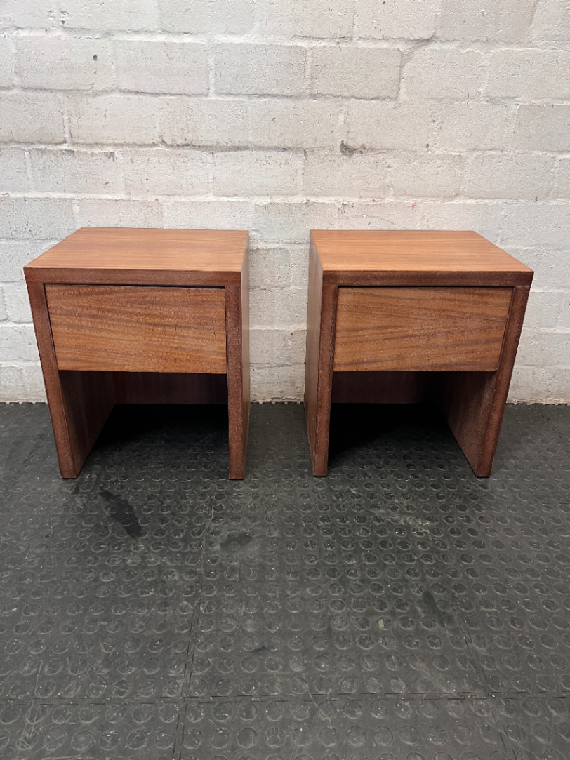 Minimalist Brown Wood Single Drawer Bedside Table — Secondhand Brown Bedside Table