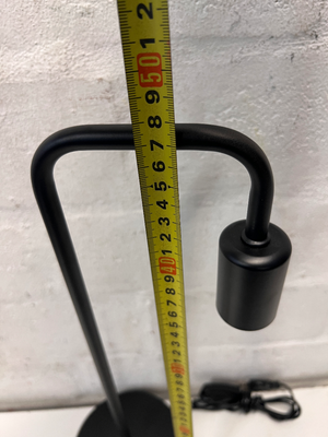 Minimalist Industrial Black Table Lamp — New Condition