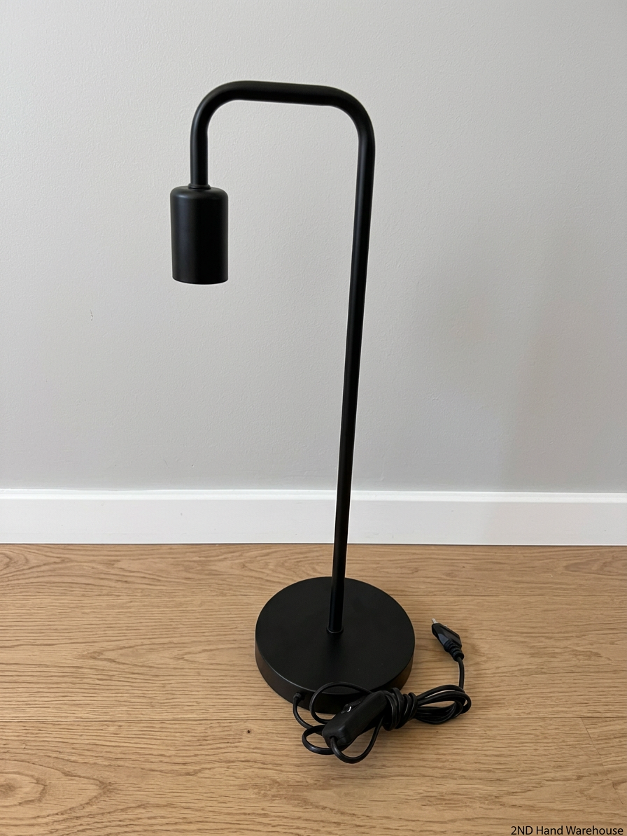 Minimalist Industrial Black Table Lamp — New Condition
