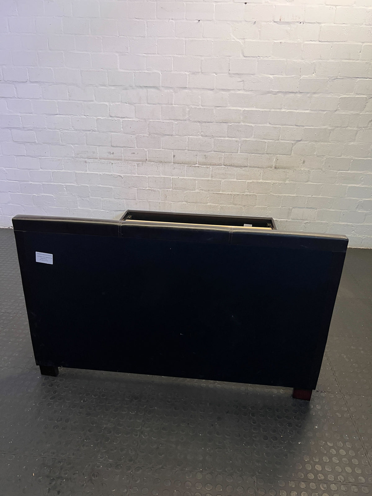 👩‍❤️‍👨 Modern Black Faux Leather Bed Frame with Minor Wear - REDUCED