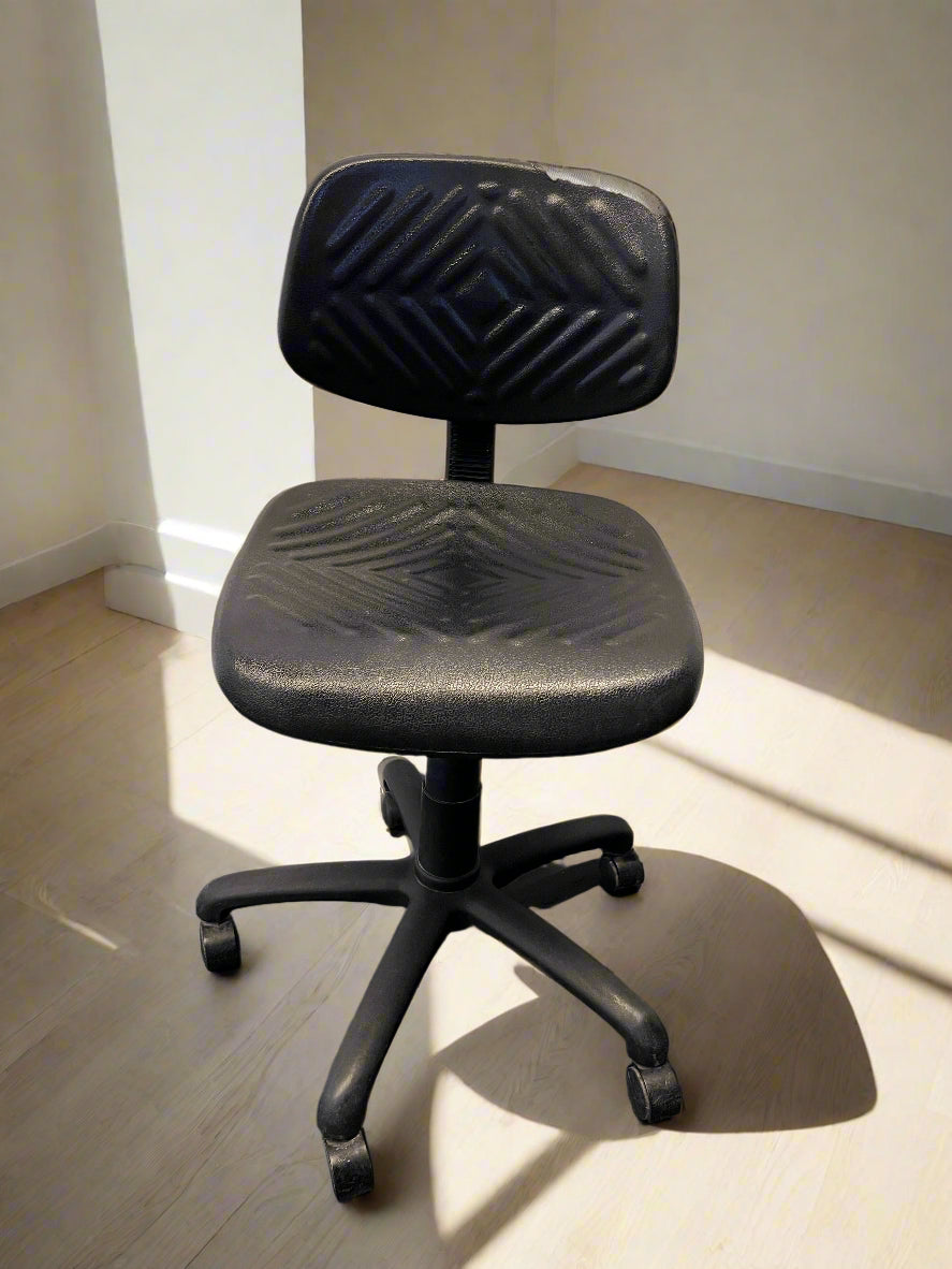 Modern Black Office Chair with Minor Wear