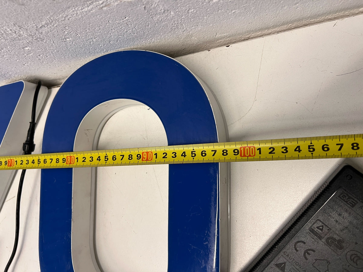 Modern Blue Neon Sign – VIVO – Wall Decor with Minor Wear