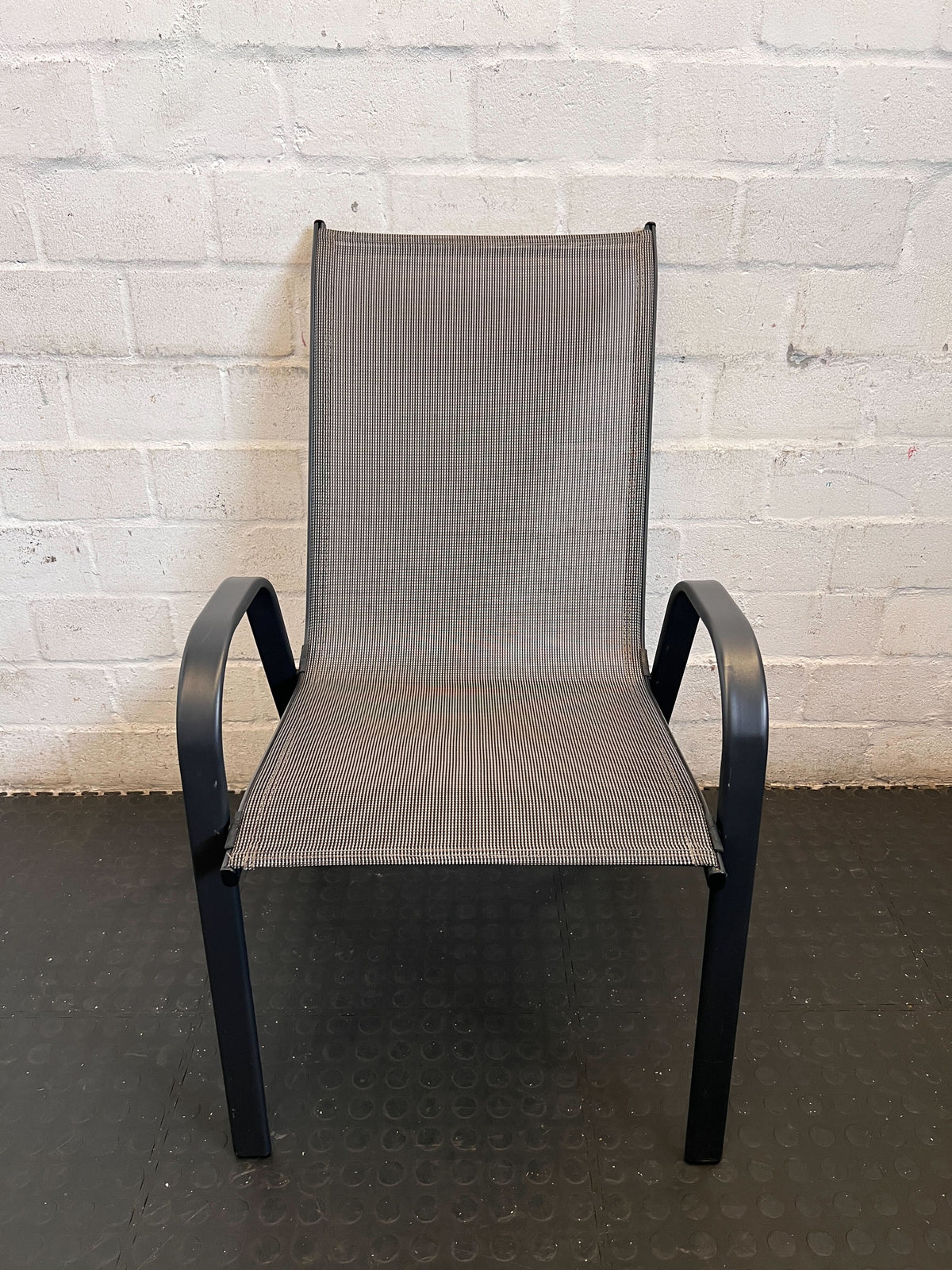 Modern Grey Mesh Outdoor Patio Chair