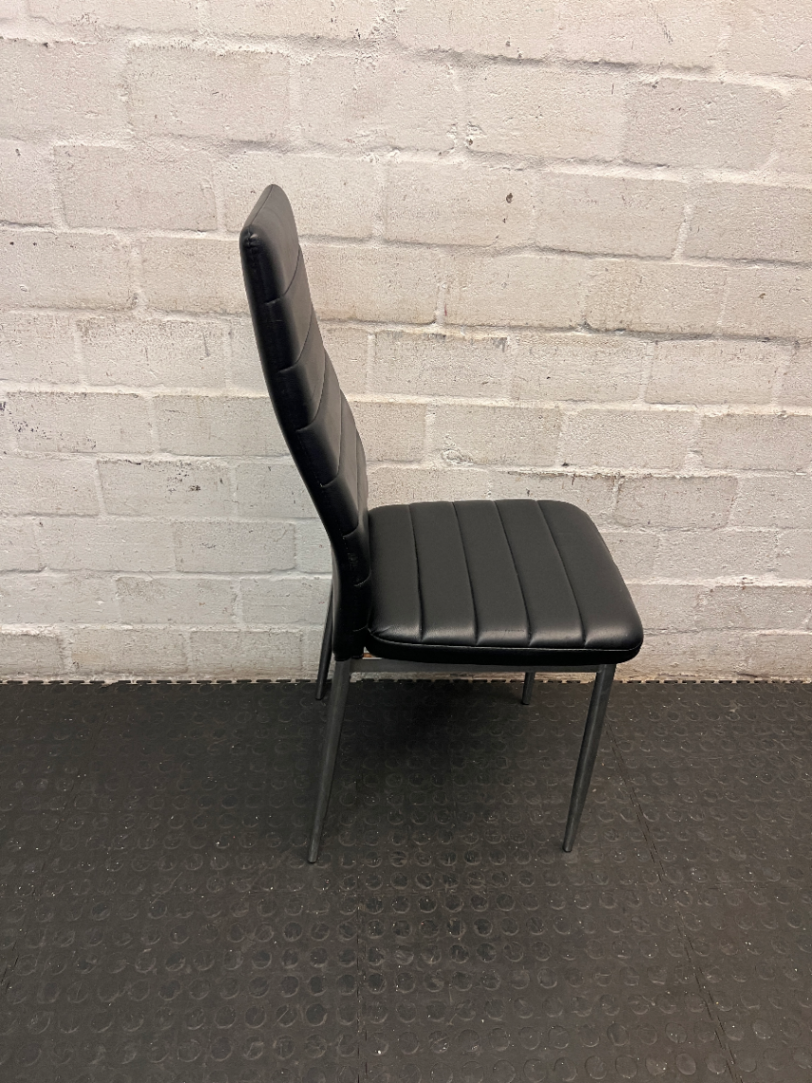 Modern High-Back Ribbed Dining Chair in Black