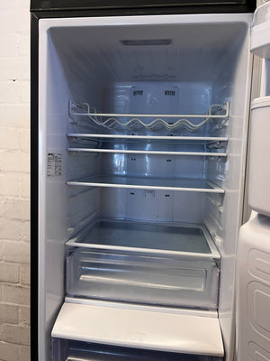 Modern Samsung Fridge Freezer with Water & Ice Dispenser - Some scratches - 2ndhandwarehouse.com