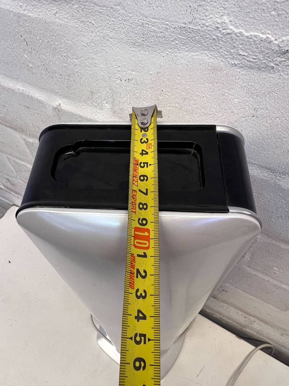 Modern Silver Tower Fan with Remote Control – Minor Scratches