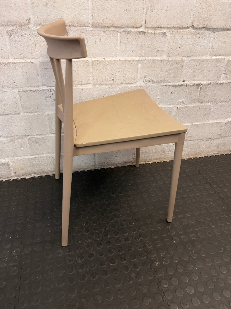 Modern Spindle-Back Sand Coloured Dining Chair — Good Working Order - 2ndhandwarehouse.com