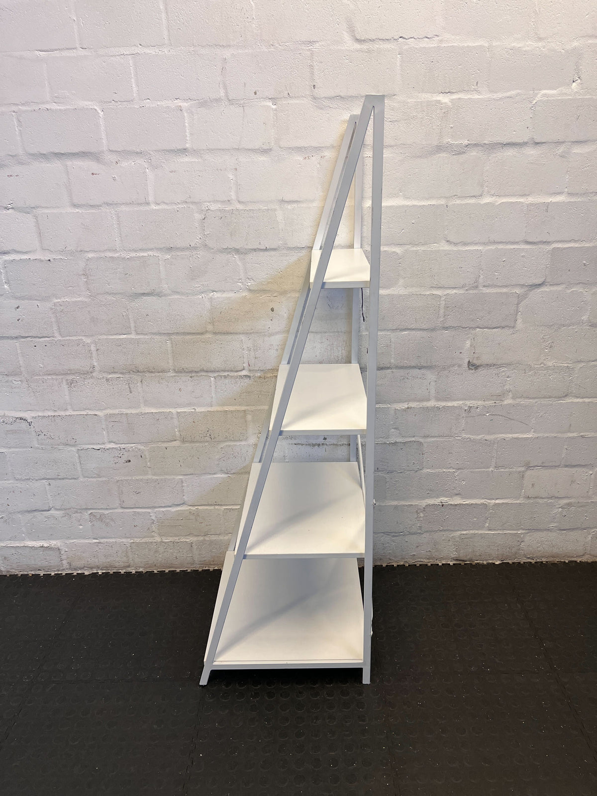Modern White 4-Tier Ladder Shelf