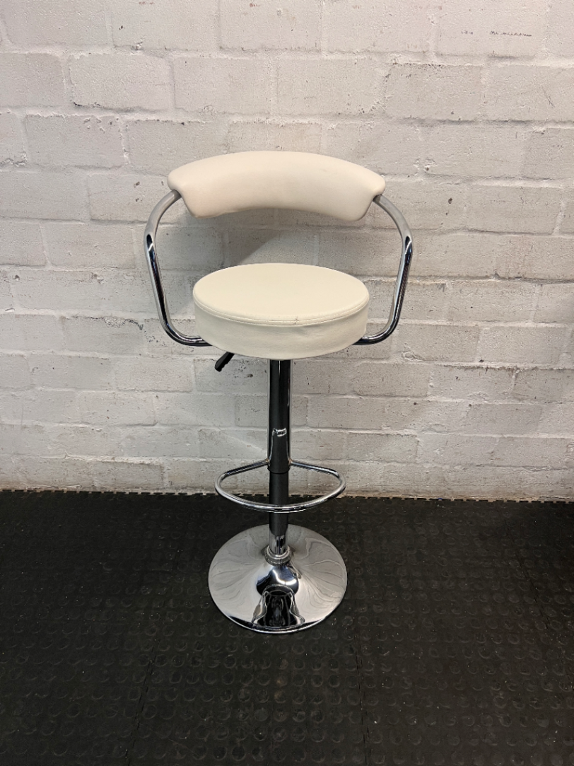 Adjustable Off-White Leatherette Bar Stool with Chrome Trim — Good Working Order