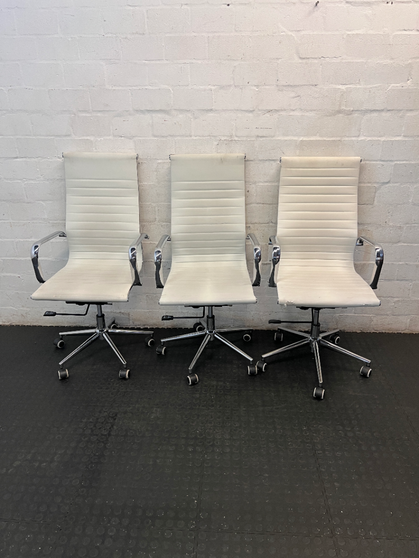 Modern White Ribbed High Back Office Chair with Chrome Details - 2ndhandwarehouse.com