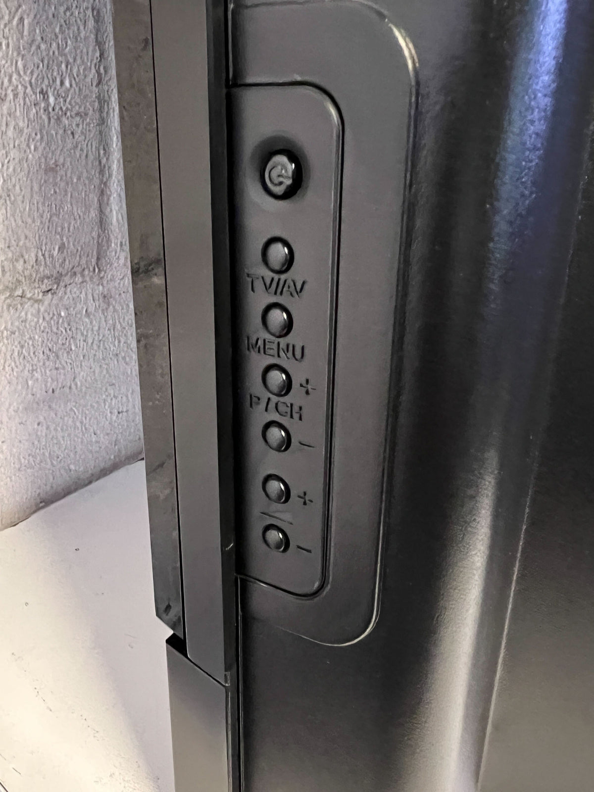 PVISION Full HD 52 Inch TV with Remote