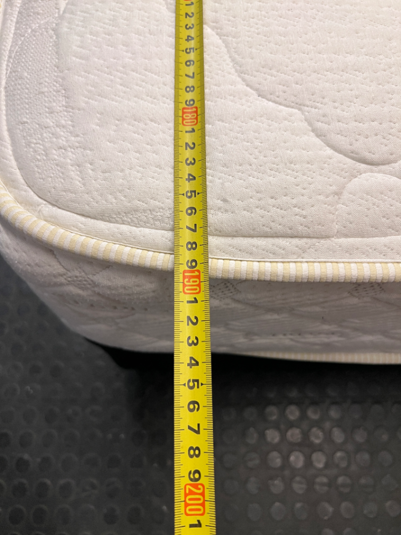 Padley Luxury Rose Queen Mattress and Black Base Set — Very Good Condition