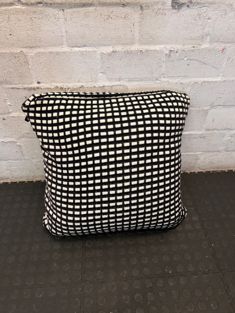Pair of Black and White Check Woven Cushions (60x60) - 2ndhandwarehouse.com