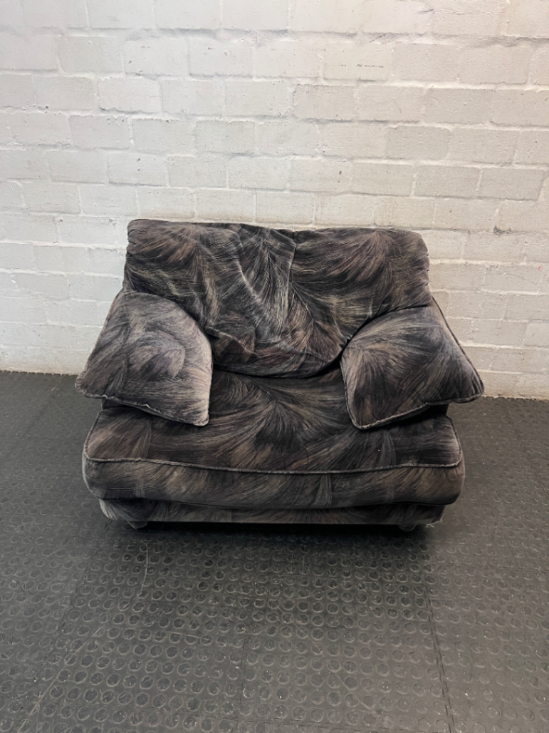 Oversized Fabric 1 Seater Couch with Feathered Pattern