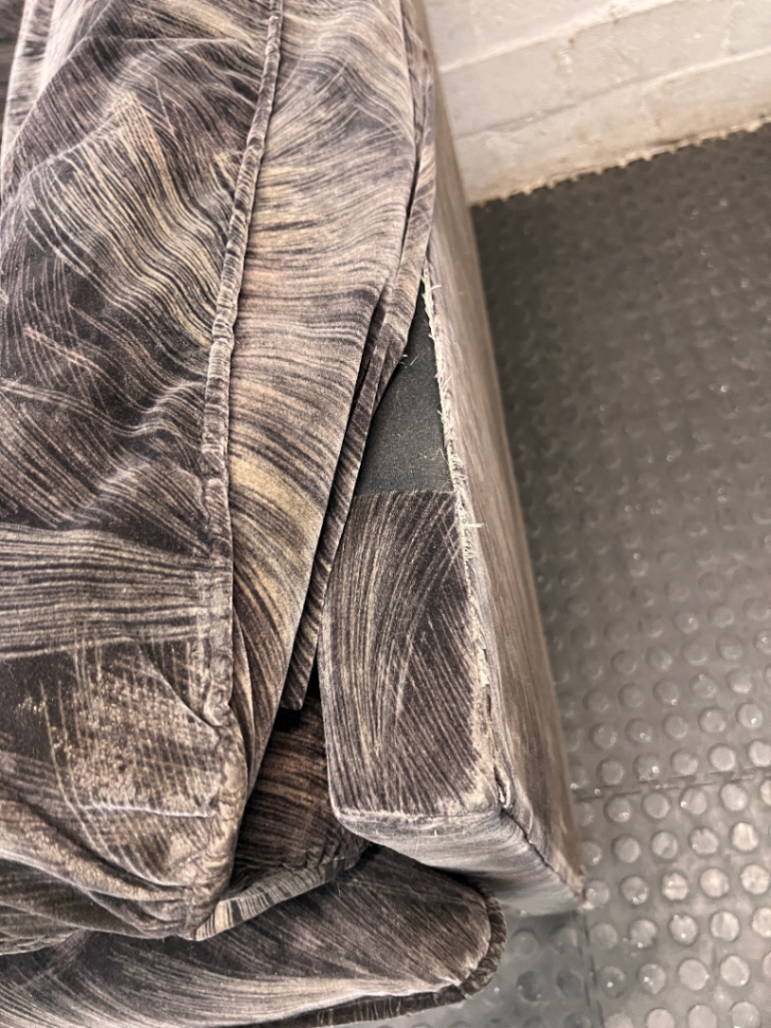 Oversized Fabric 1 Seater Couch with Feathered Pattern