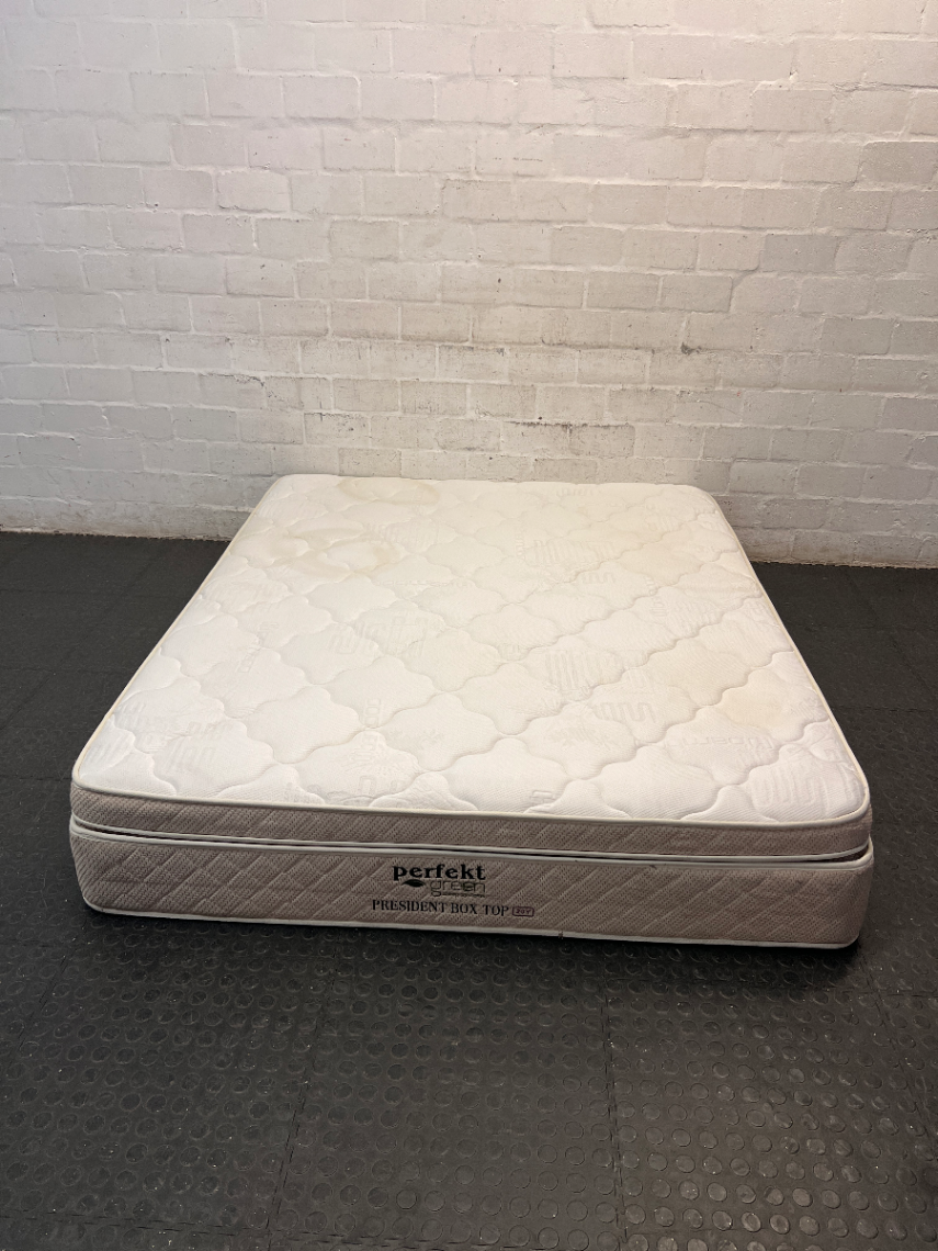 Perfekt Green President Box Top Queen Mattress