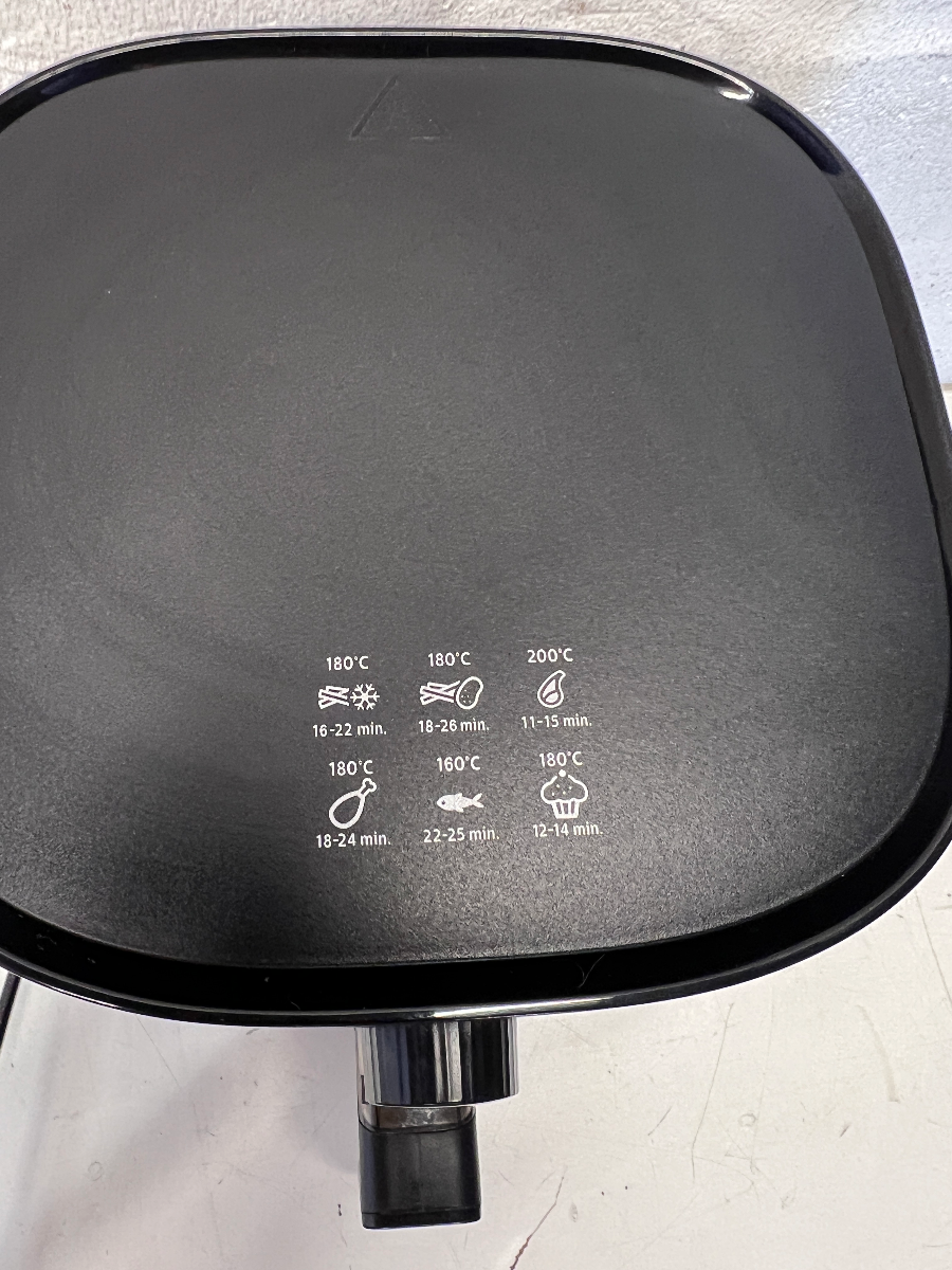 Philips Black Analog Air Fryer with Removable Basket - 2ndhandwarehouse.com