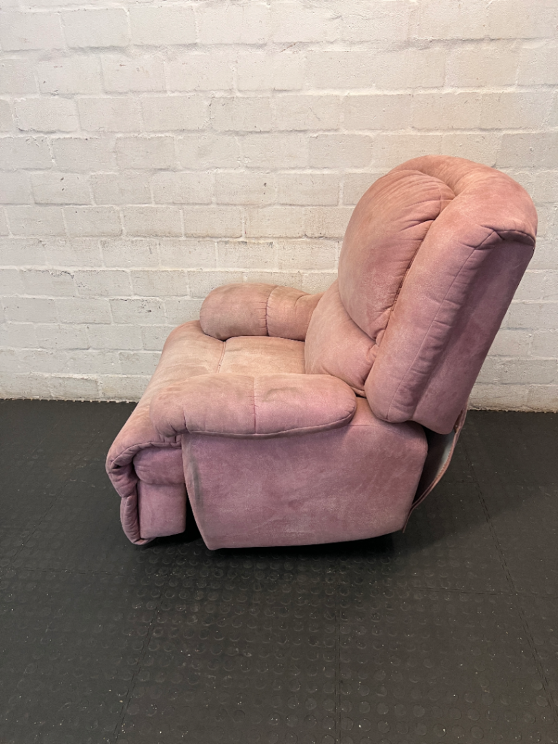 Plush Dusty Rose Fabric Recliner - Light Fading - 2ndhandwarehouse.com