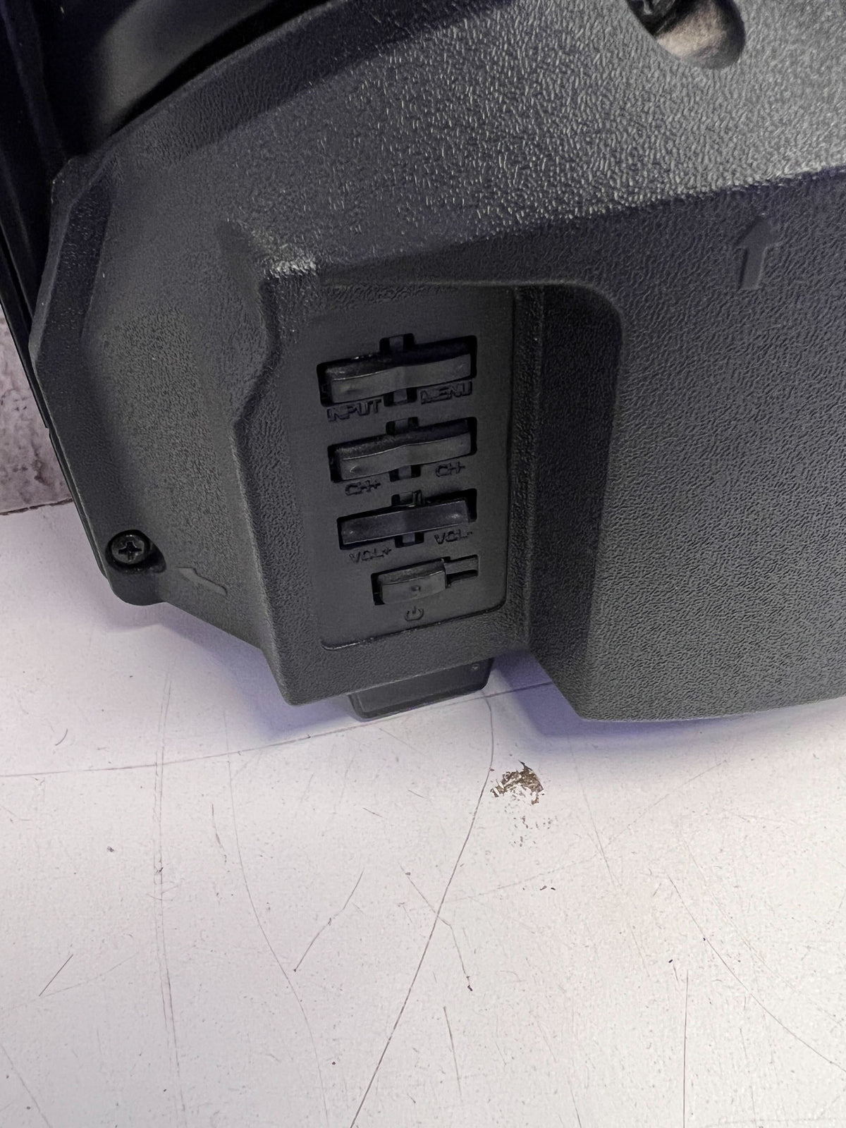 VILLAON 32inch TV - Ready for Entertainment