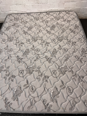 Queen Mattress with Floral Quilt Cover - Minor Surface Snags - 2ndhandwarehouse.com