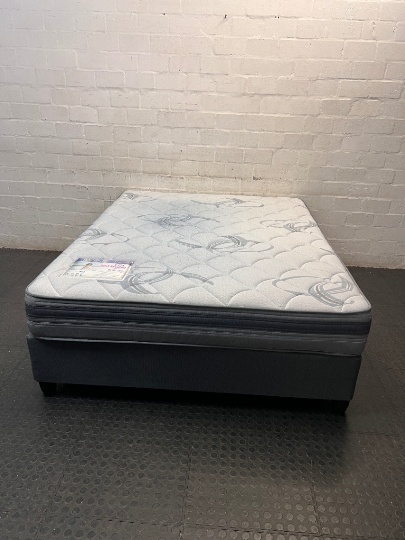 Queen Size Base and Mattress Set in Charcoal Grey — Clean and Pre-owned