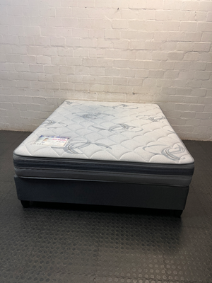 Queen Size Base and Mattress Set in Charcoal Grey — Clean and Pre-owned
